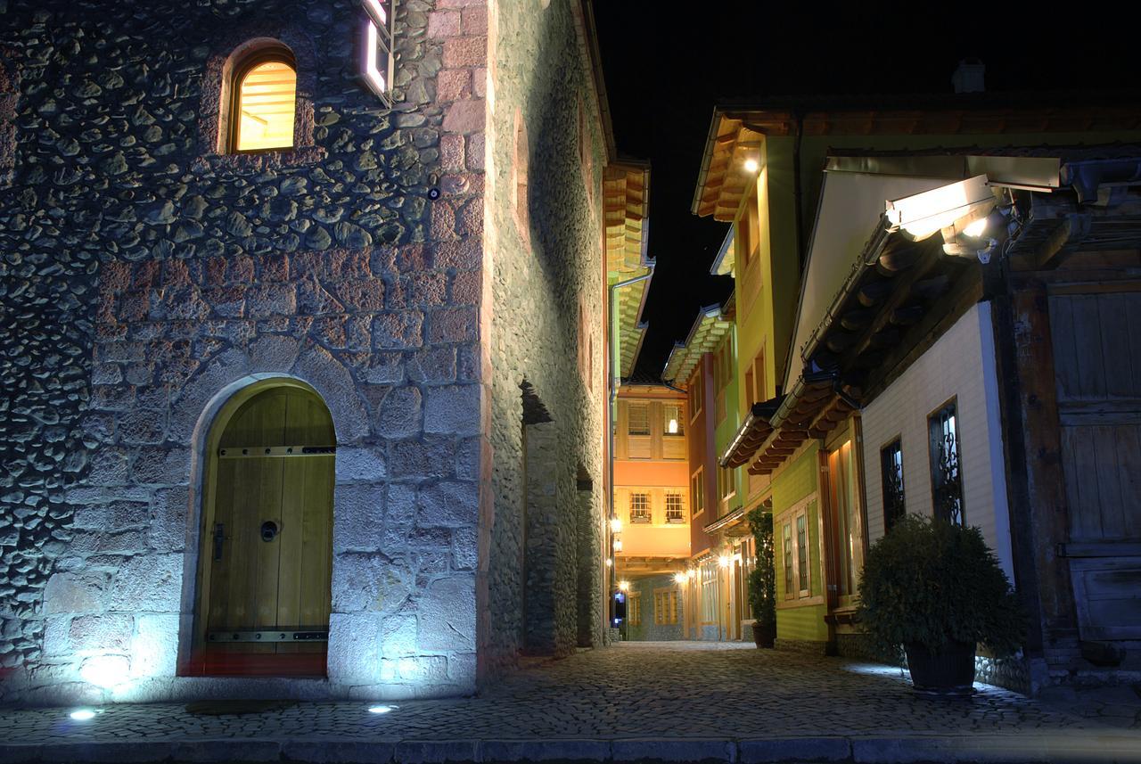 Hotel Carshia E Jupave Gjakova Exterior foto