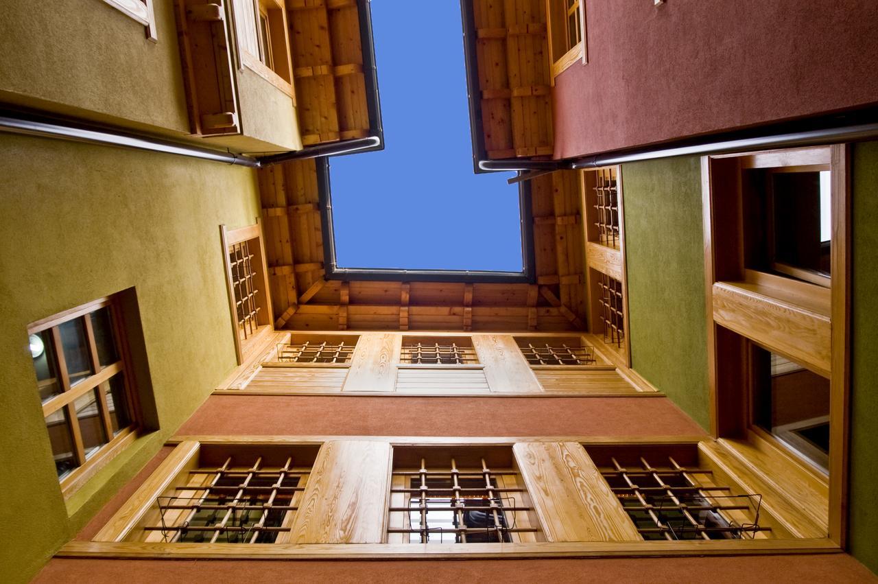 Hotel Carshia E Jupave Gjakova Exterior foto